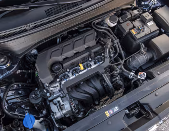 Sous la capuche 2020–pr. Hyundai Venue [North America] '2019–pr.