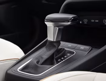 Interior Hyundai Verna SX '2023–pr.