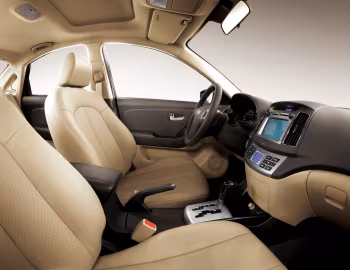 内饰 Hyundai Verna [China] (RB) '2010–14