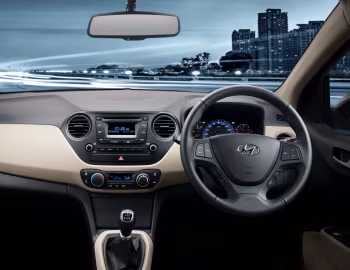Торпедо Hyundai Xcent '2014–17