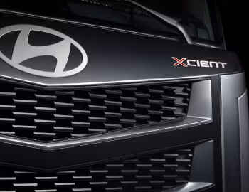 Hyundai Xcient 6×4 Tractor '2025–pr.