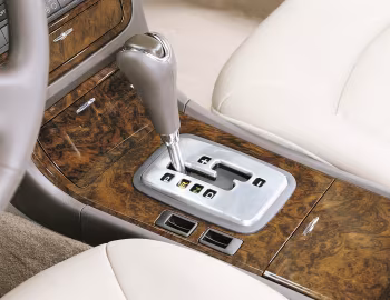 Интерьер Hyundai XG [Worldwide] '10.1998–07.2003