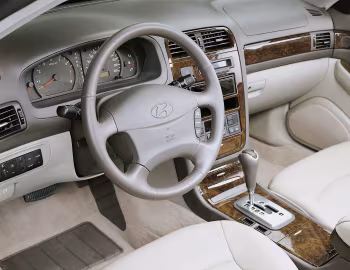 Интерьер Hyundai XG [Worldwide] '10.1998–07.2003