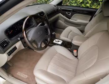 Интерьер 1999–2003 Hyundai XG [North America] '1998–2003