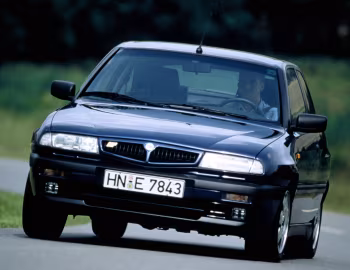 Lancia δ HPE 2.0 HF (836) '1995–97