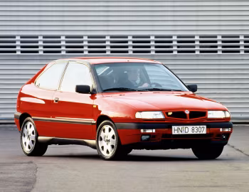 Lancia δ HPE 2.0 HF (836) '1995–97