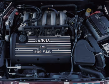 Sous la capuche Lancia k Coupé (838) '1997–98