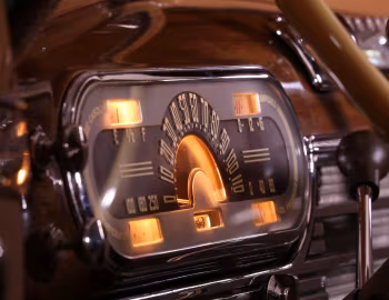Комбинация приборов 1946 ICON Oldsmobile Derelict Coupe '11.2016