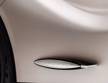 Pagani Alisea by IED '03.2024