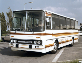 File:Ikarus 256 50 1977.jpg - Wikimedia Commons