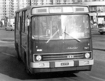 File:Ikarus260-02 in naumburg2007 1.jpg - Wikimedia Commons