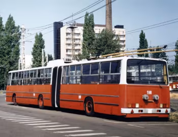 Ikarus 284.T1 (284T) '1983–84