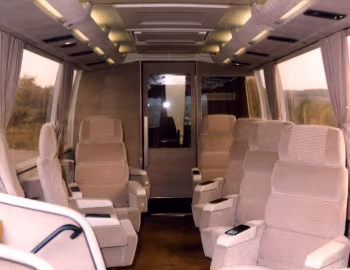 Интерьер Ikarus 386SL Conference Bus '1985