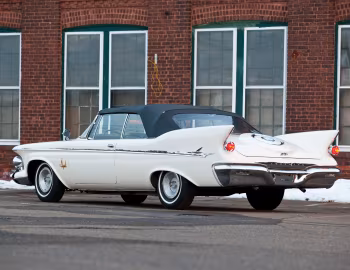 1961 Imperial Crown Convertible (RY1-M 925) '1960–61