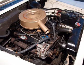 Under the hood 1961 Imperial Crown Convertible (RY1-M 925) '1960–61