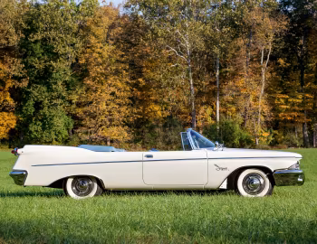 1960 Imperial Crown Convertible (PY1-M 925)