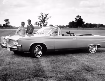 1964 Imperial Crown Convertible (VY1-M 925)