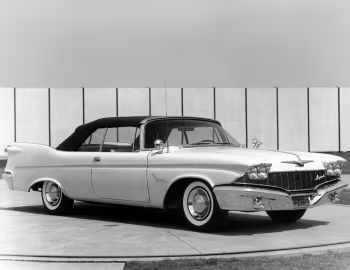 1960 Imperial Crown Convertible (PY1-M 925)