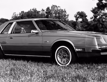 1982 Imperial (YS) '09.1981–82