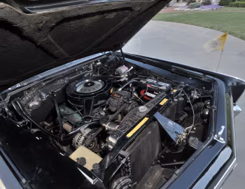Under The Hood Imperial LeBaron (BY1-H) '1966