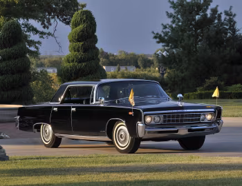 Imperial LeBaron (BY1-H) '1966