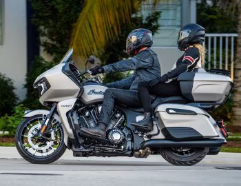 Indian Pursuit Dark Horse '2022–pr.