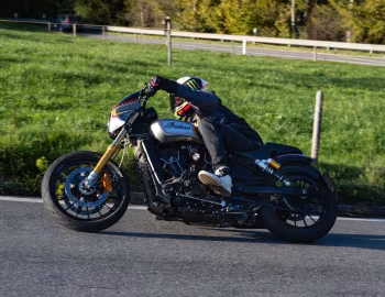 Indian Scout Rogue custom by Hardnine Choppers '10.2022