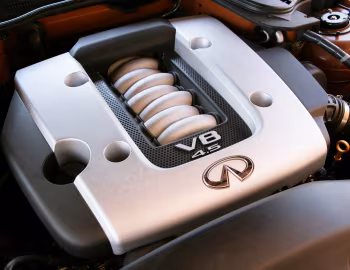 Під капотом Infiniti FX45 [EU-spec] (S50) '2006–08