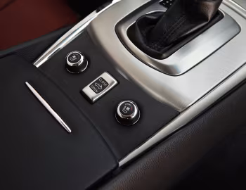 Intérieur 2013 Infiniti IPL G37 Convertible [North America] (CV36) '2012–13