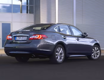 Infiniti M30d (Y51) '2010–13