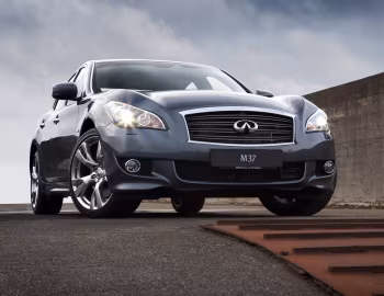 Infiniti M37S [EU-spec] (Y51) '2010–13