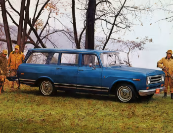 1969–70 International Harvester 1100D Custom Travelall