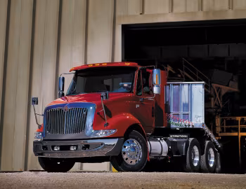 International 8600 '2002–17