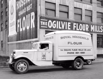 1934–36 International Harvester C-30 Refrigerator Truck