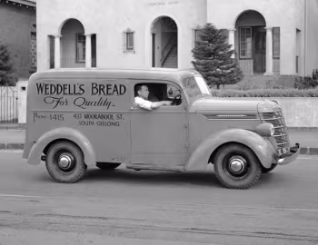 International Harvester D-5 Panel Van '1940