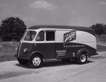 International Harvester Metro Delivery Van (KB/KBM-Series) '1941–49