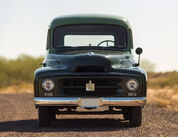 1953 International Harvester R-110 Travelall