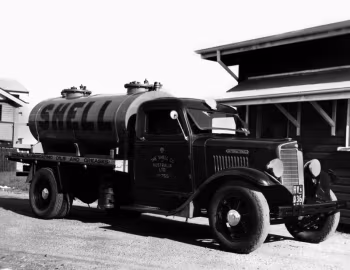 1934 International Harvester C-30 Tanker Truck [Australia]