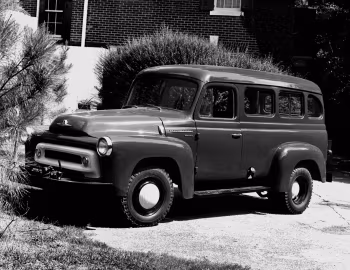 1956–57 International Harvester Model S-120 Travelall