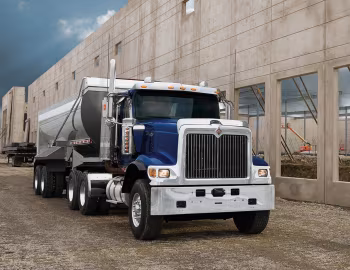 2002–16 International PayStar 5900