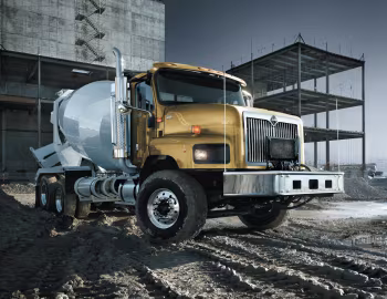 International PayStar 5600i Concrete Mixer '2002–12