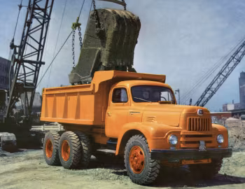1952 International Harvester LF-212 Dump Truck