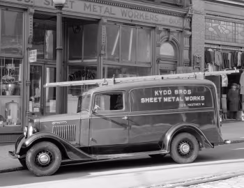 1937 International Harvester C-5 DeLuxe Panel Truck