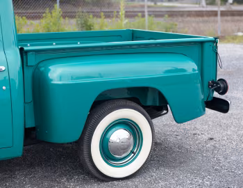 1963 International Harvester C900 Pickup