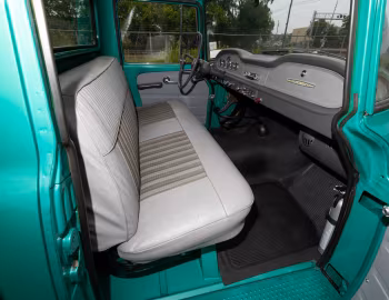 Interior 1963 International Harvester C900 Pickup