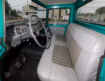 Interior 1963 International Harvester C900 Pickup