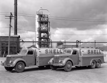 1937–?? International Harvester D-346-F Tanker Truck