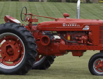 McCormick-Farmall Super M-TA '1954