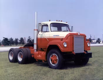 International Harvester FleetStar F2010A Tractor Truck '1976