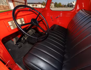 Interior 1947–49 International Harvester KB-2